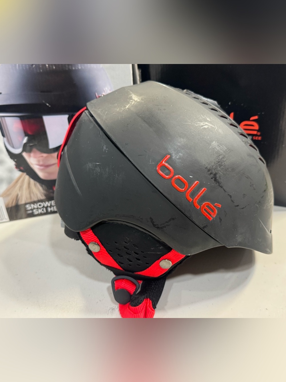 Bollé Hybrid In Mold Carbon Snowboard Ski Helmet Black Red Small